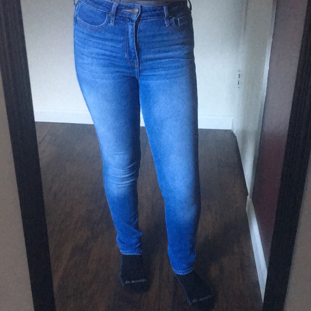 Hollister jeans